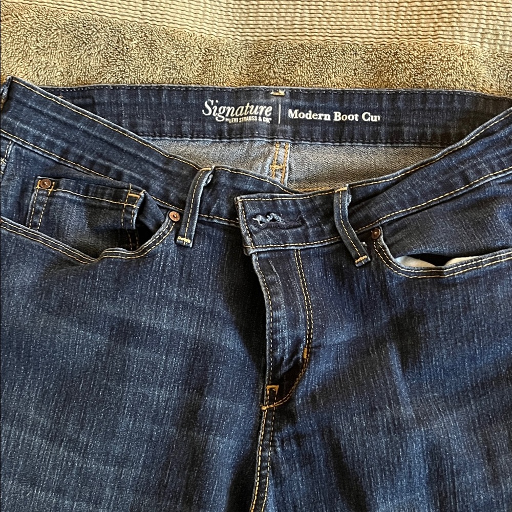 Signature Bootcut Women's Jeans - Deep Blue